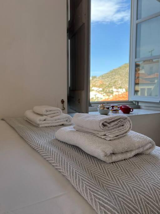 Alpha View Apartments Đảo Hydra Ngoại thất bức ảnh
